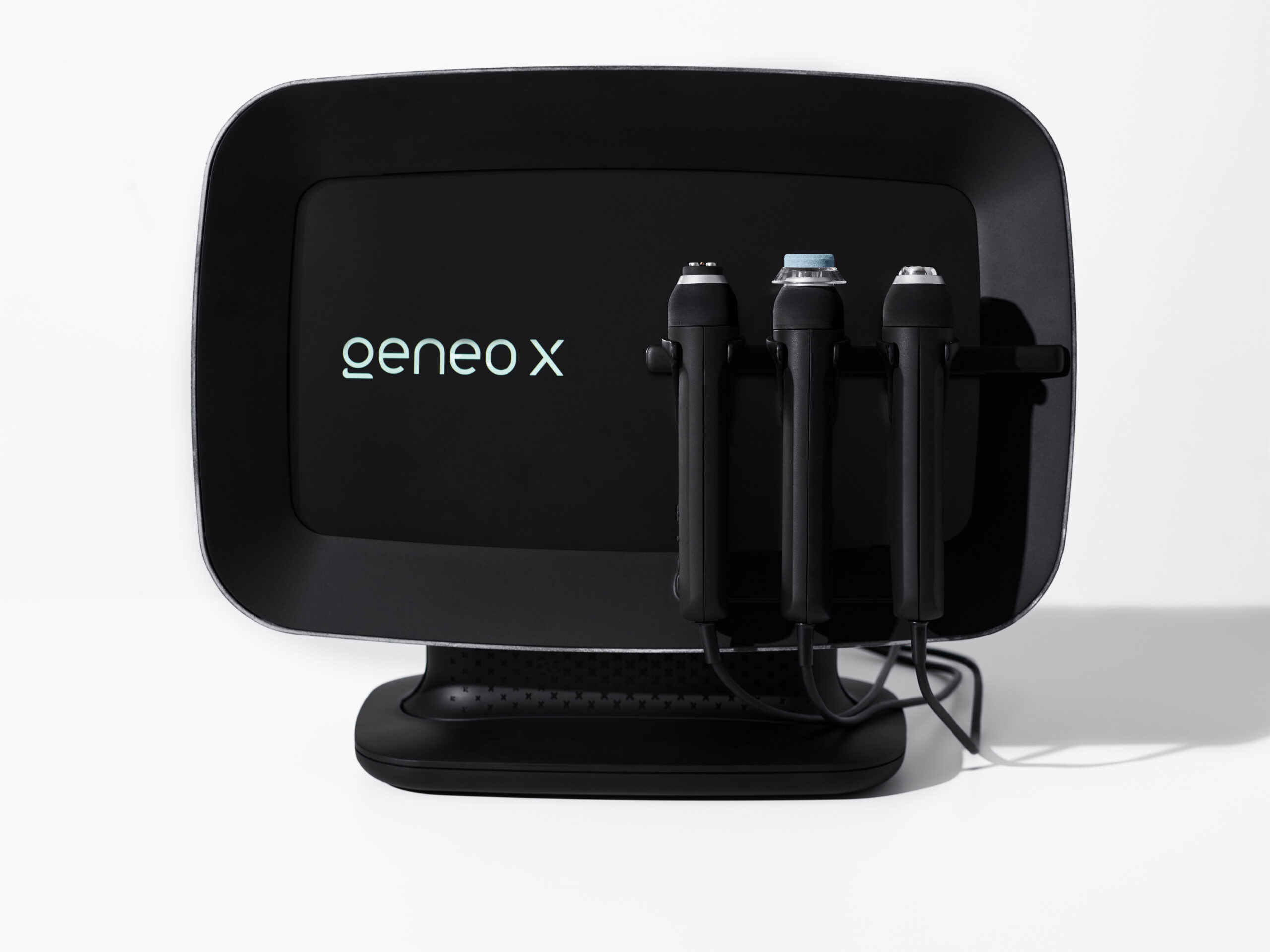 GeneoX（ジェネオエックス）